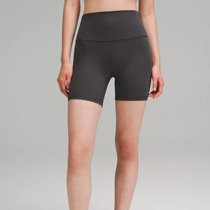 Lululemon Align High Rise Short 6" in Graphite Grey Size 10